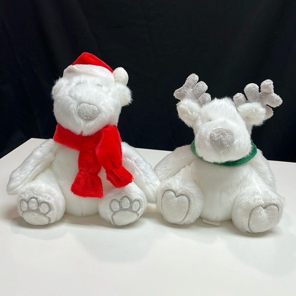 Holiday stuffed animals. - Picture 1 of 16